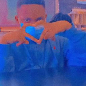 Meet your Posher, Devin